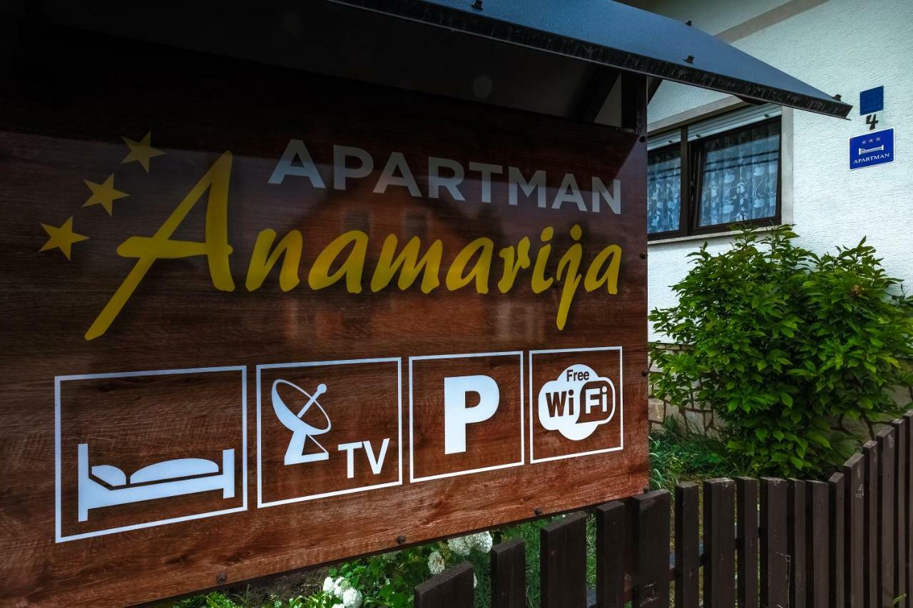 Anamarija Apartments Self Check In, Check Out Licko Petrovo Selo Exterior foto